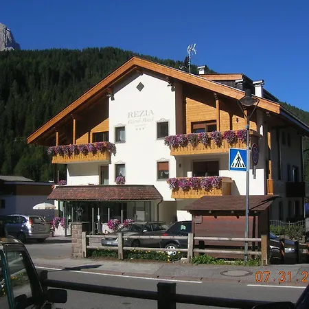 Garni Hotel Rezia-2